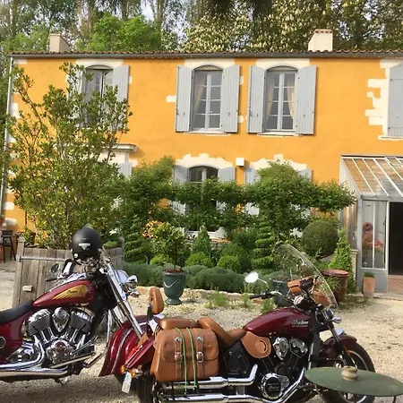 Panzió D'hotes La Borderie Du Go Pres De La Rochelle -