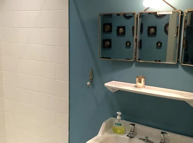 D'hotes La Borderie Du Go Pres De La Rochelle - 4*